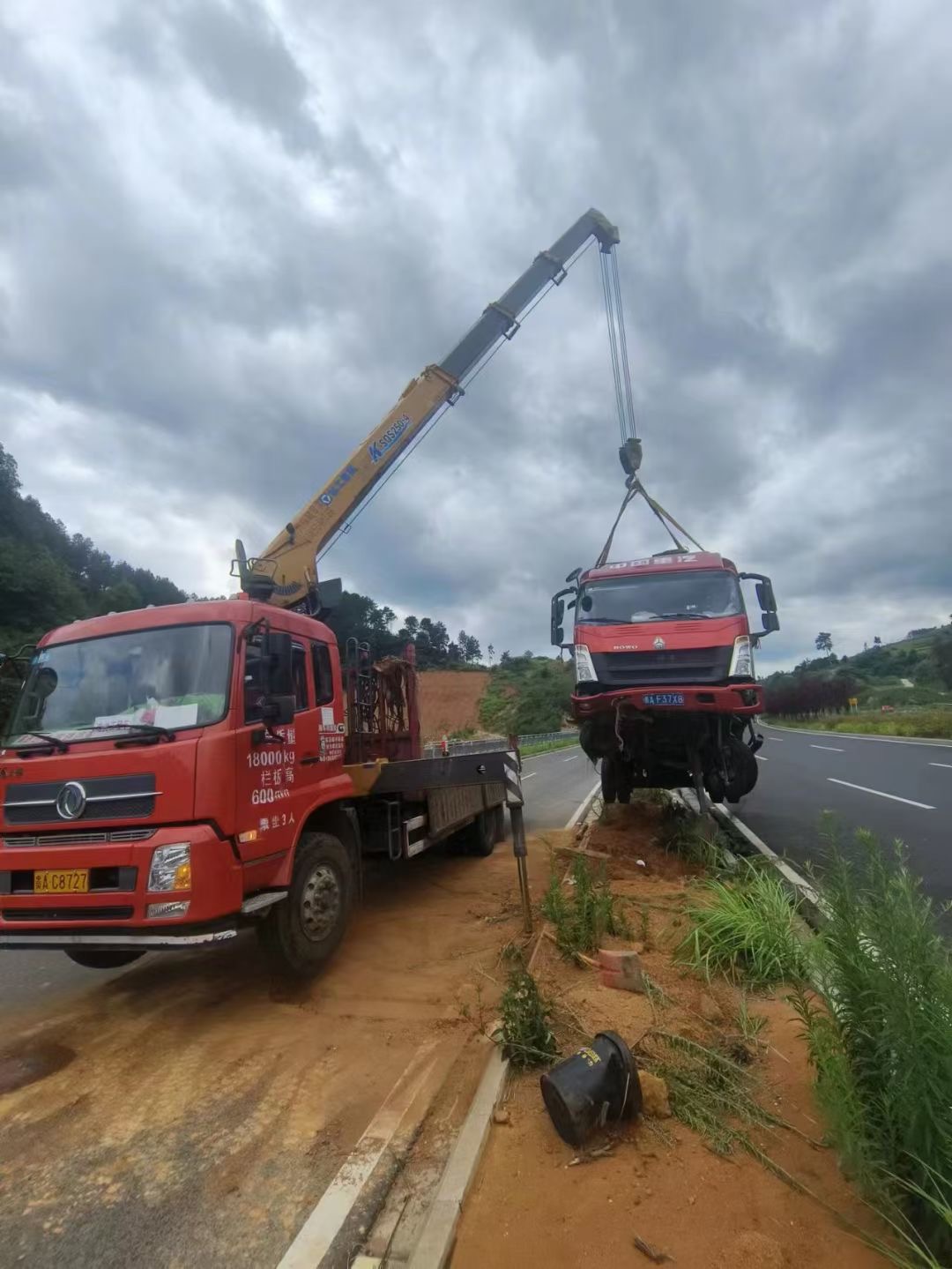 黄山区吊车出租公司在日常生活中对吊车要怎样检查