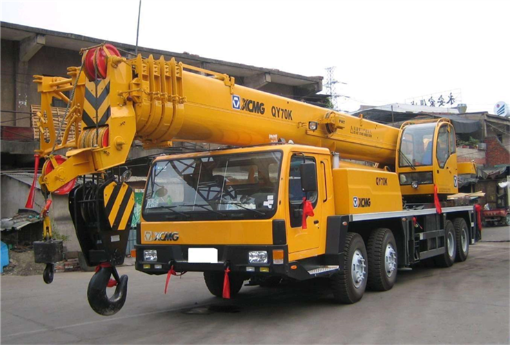 黄山区吊车出租选择重点